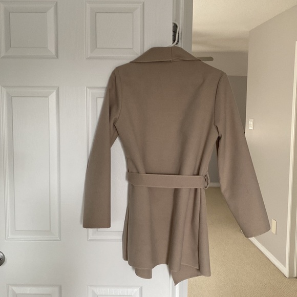 Boohoo Coat - Picture 4 of 4